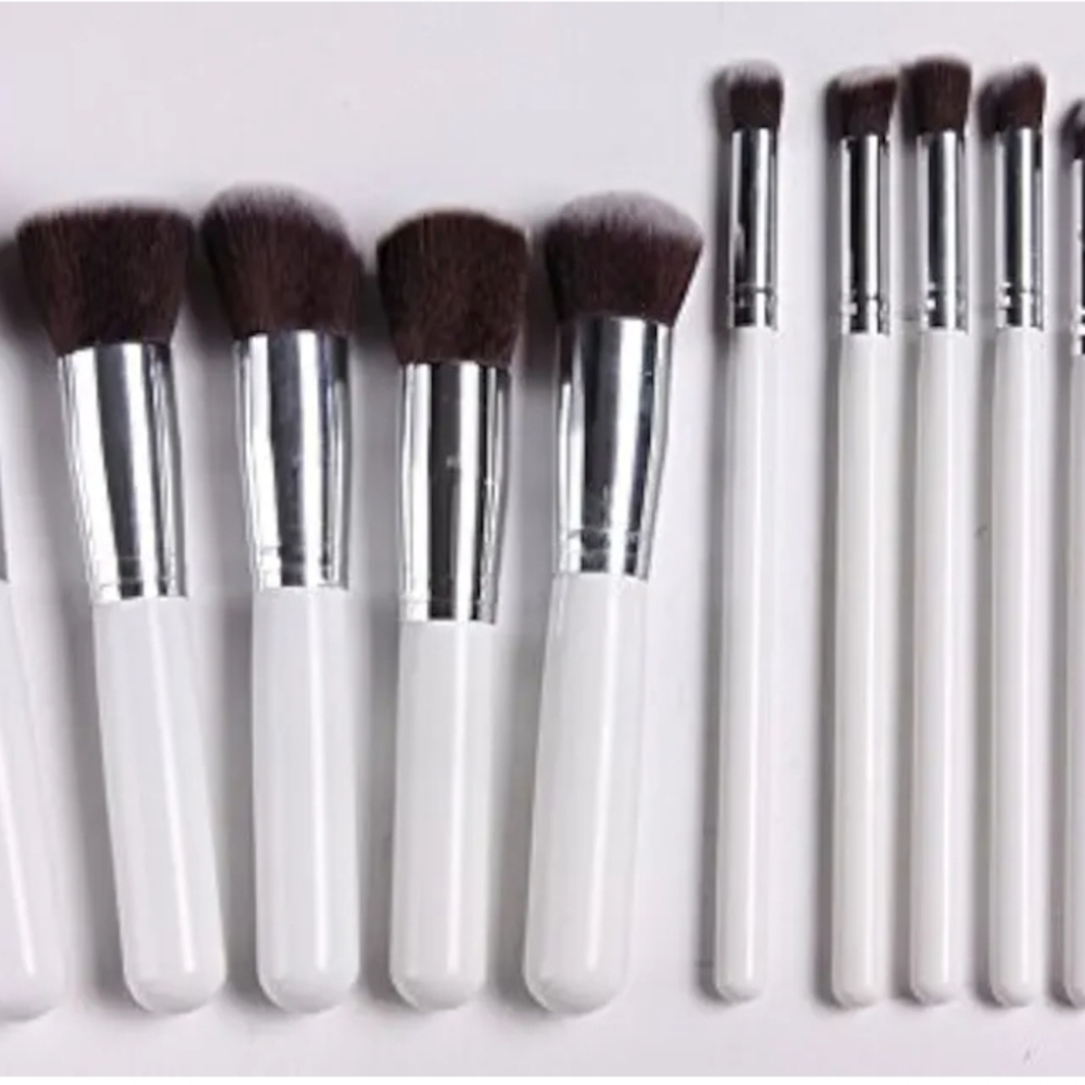 New Professional Makeup Brush Set 10pcs - White